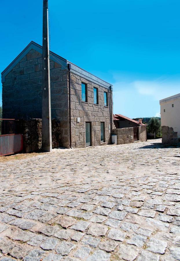 Casa Do Largo Do Cruzeiro Villa Igarei ภายนอก รูปภาพ