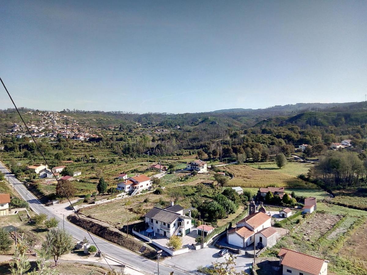 Casa Do Largo Do Cruzeiro Villa Igarei ภายนอก รูปภาพ